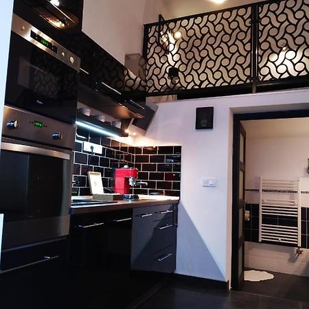 Downtown Deluxe Apartment Eger Extérieur photo