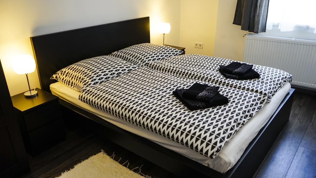 Downtown Deluxe Apartment Eger Chambre photo